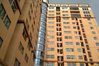 Exterior Brand New 2BR Grand Setiabudi Apartment By Travelio