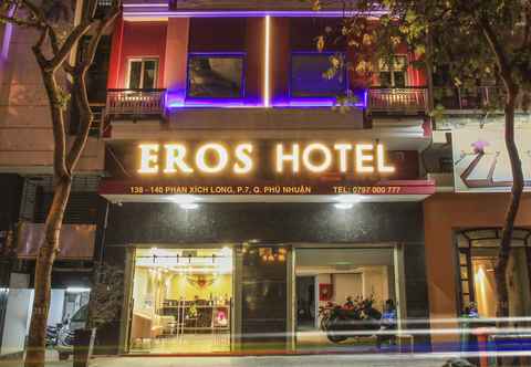 Bên ngoài Eros Hotel - Love Hotel