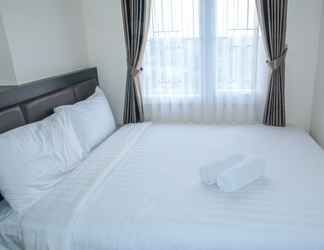 Kamar Tidur 2 Near Lippo Puri 2BR Puri Park View Apartment By Travelio