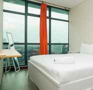 Bilik Tidur 5 2BR Good Place Veranda Residence at Puri By Travelio