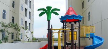 Lobby 2 3BR Luxurious and Elegant at Vittoria Apartment By Travelio