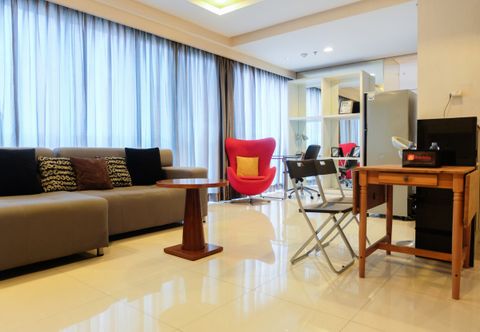 Common Space Studio Spacious Apartment The Mansion At Kemang By Travelio
