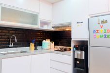 Kamar Tidur 2BR Springhill Terrace Residences By Travelio