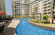 Swimming Pool 3 Convenient 2BR Apartment at Gateway Pasteur By Travelio