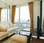 Lobby 3 3BR Luxurious Apartment at FX Residence Sudirman By Travelio