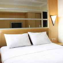 Kamar Tidur 4 3BR Classic Apartment at Braga City Walk By Travelio