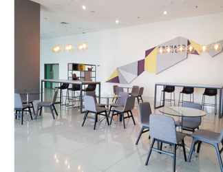 Lobby 2 Studio Apartment next to Mall at Supermall Mansion By Travelio