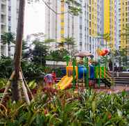 Common Space 3 Simply Studio The Springlake Summarecon Apartment By Travelio