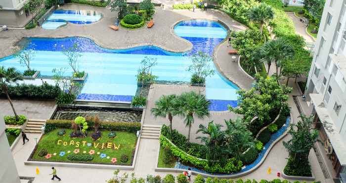 Sảnh chờ 2BR Comfy Green Bay Pluit Apartment By Travelio