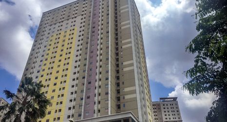 ภายนอกอาคาร 2 2BR Homey at Gading Nias Residences Apartment By Travelio