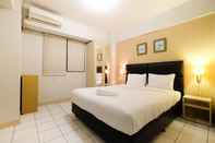 Kamar Tidur Simply 2BR Kebagusan City Apartment By Travelio