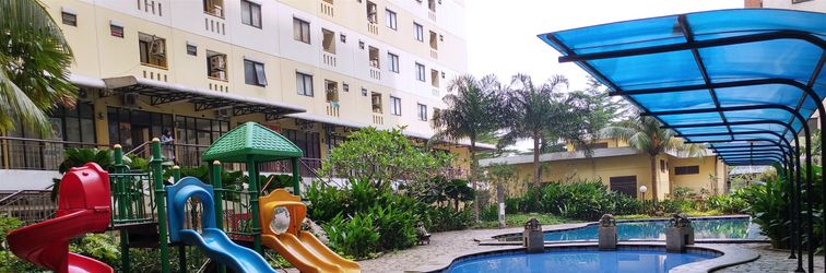 Lobi Simply 2BR Kebagusan City Apartment By Travelio