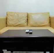 Lobby 5 Comfy 1BR Pangeran Jayakarta Apartment By Travelio