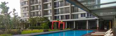 Kolam Renang 2 Homey Studio Lexington Apartment By Travelio