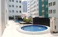 Swimming Pool 5 Studio Strategic Apartment at Pavilion Permata By Travelio