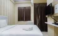 Bedroom 6 Studio Clean and Tidy at Apartment Pavilion Permata By Travelio