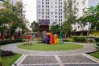 Common Space 2BR Homey Green Palace Kalibata Apartment By Travelio