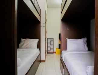 Kamar Tidur 2 2BR Best Price at Taman Melati Margonda Apartment By Travelio
