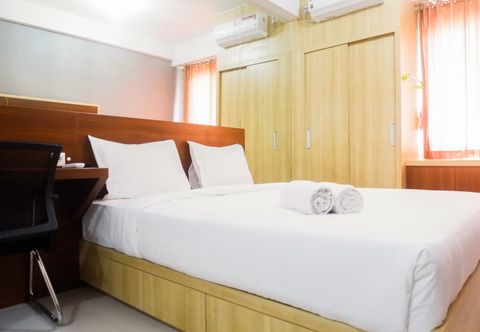 Bedroom Studio Comfy Apartment at Menara Rungkut By Travelio