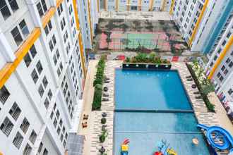 Swimming Pool 4 Simply 1BR at Skyline Paramount Apartment By Travelio