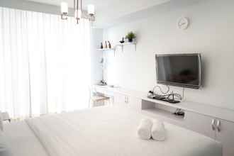 Bedroom 4 Studio Luxurious Lexington Apartment By Travelio