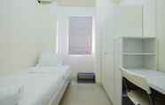 Kamar Tidur 3 2BR Tranquil @ Green Pramuka Apartment By Travelio