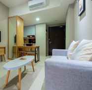 Common Space 4 Minimalist 1BR Mustika Golf Apartment By Travelio