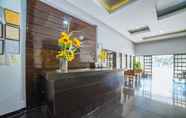 Lobby 4 RedDoorz near San Juanico Bridge Tacloban