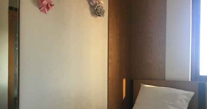 Kamar Tidur 2BR Cozy Apartment At Majesty Near Maranatha University By Travelio