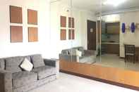 Lobby 2BR Cozy Apartment At Majesty Near Maranatha University By Travelio