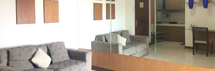 Lobi 2BR Cozy Apartment At Majesty Near Maranatha University By Travelio