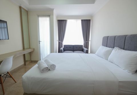 Lobby Simply Furnished Studio Apartment at Menteng Park By Travelio