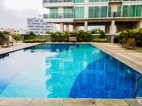 Swimming Pool 4 Studio Homey Room Tree Park Apartment near BSD City By Travelio