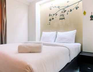 Bilik Tidur 2 Cozy 2BR Kebagusan City Apartment By Travelio