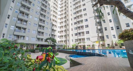 Exterior 2 2BR Clean and Cozy Apartment @ Parahyangan Residence By Travelio