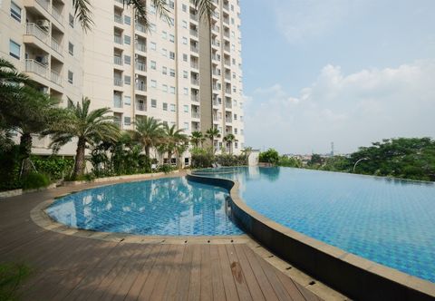 Lobby Luxury Studio Mustika Golf Residence Apartment By Travelio