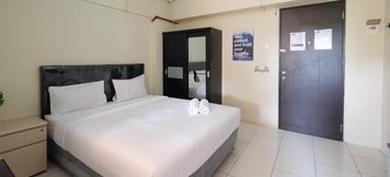 Bedroom 6 Simply Studio Kebagusan City Apartment By Travelio