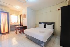 Bedroom Simply Studio Kebagusan City Apartment By Travelio
