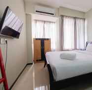 Bedroom 5 Best View Studio Nifarro Park Apartment By Travelio