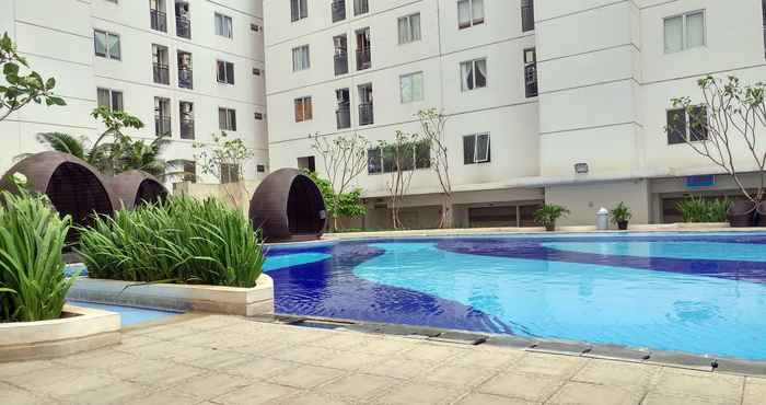 สระว่ายน้ำ Best Bassura Studio Apartment By Travelio