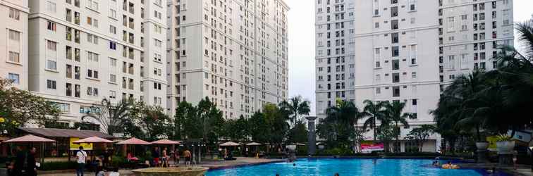 ล็อบบี้ Simply 3BR Green Palace Kalibata City Apartment By Travelio