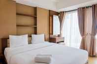 Bedroom Convenient and Trendy Studio at Bintaro Plaza Apartment By Travelio