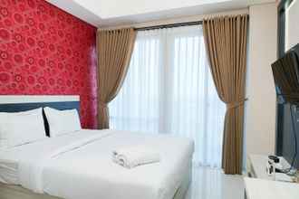 Bedroom 4 Studio New Furnished at Puri Mansion Apartment By Travelio