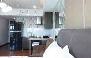 Kamar Tidur 3 Studio Premium Room @ Tamansari La Grande Apartment By Travelio