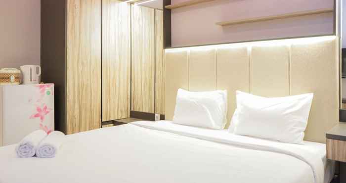 Kamar Tidur New Studio at Signature Park Grande Apartment By Travelio