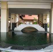 Swimming Pool 3 3BR Comfy Apartment at Mediterania Gajah Mada By Travelio