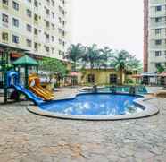 Swimming Pool 2 Best Value Studio Room Apartment at Kebagusan City By Travelio