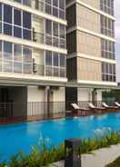 SWIMMING_POOL Best Value Studio Room Apartment at Lexington By Travelio