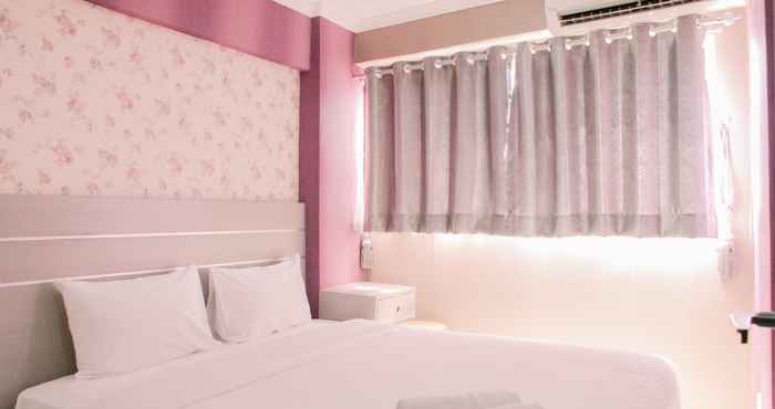 Kamar Tidur 2BR Comfortable Apartment at Sentra Timur Residence By Travelio