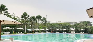 Swimming Pool 2 2BR Artistic Apartment Aeropolis Residence By Travelio